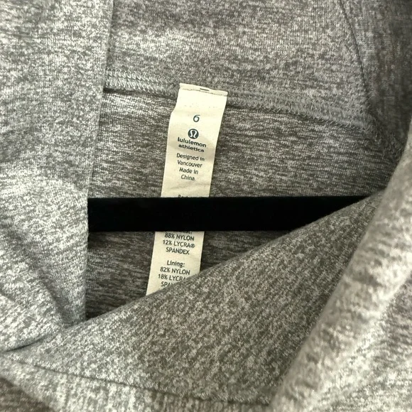 Lululemon Athletica Heather Gray Jacket size 6 - Picture 2 of 5